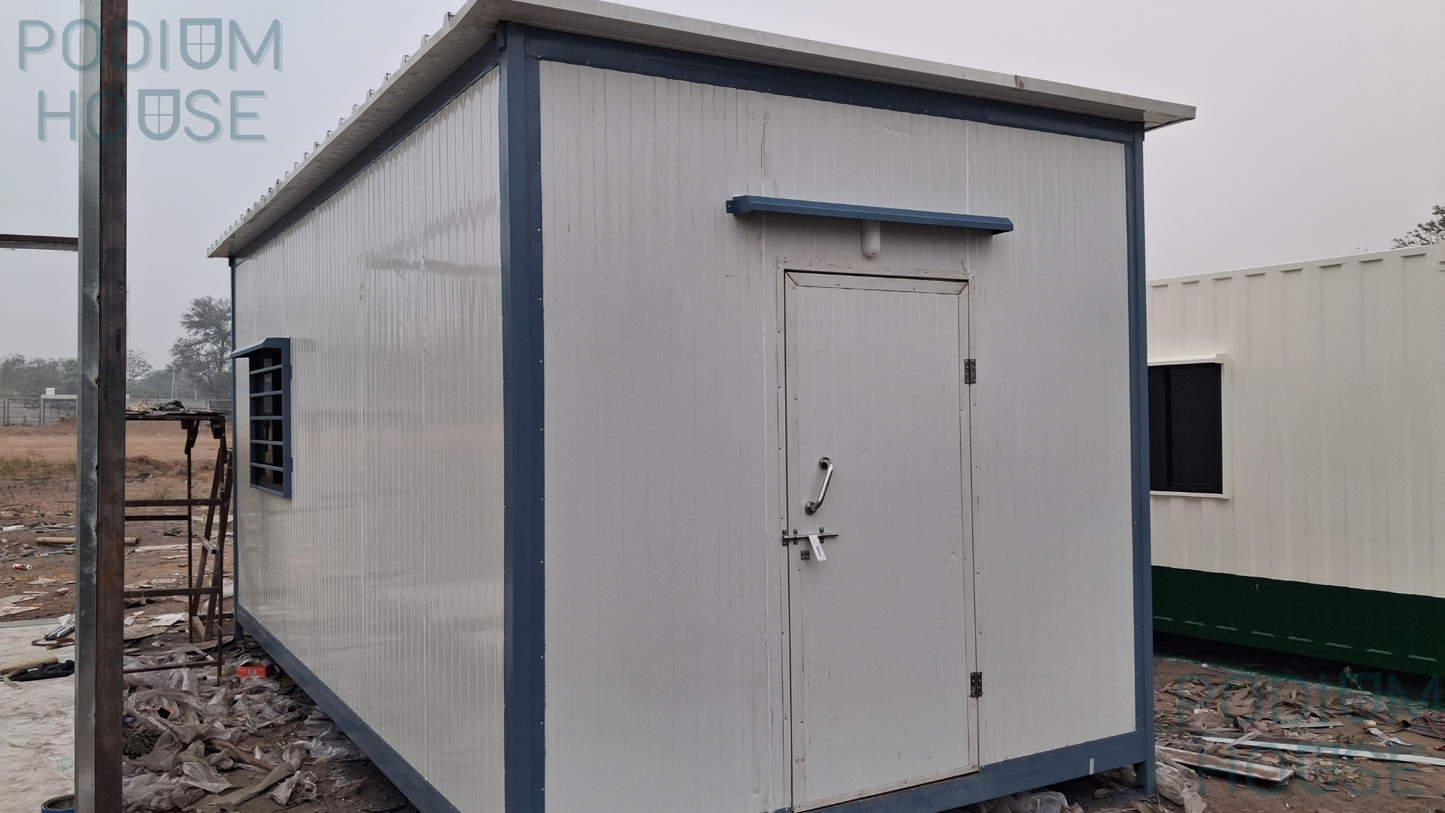 PUF Cabin House